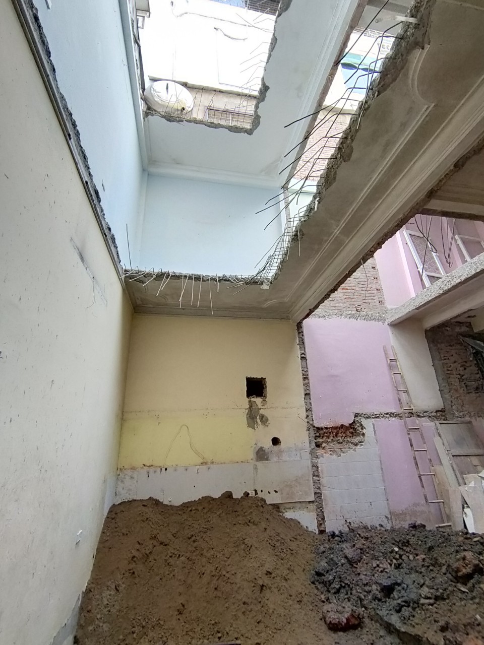 Cải tạo, sửa chữa, nâng tầng văn phòng công ty