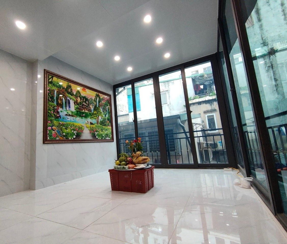 Căn phòng hoàn thiện sau khi nâng tầng